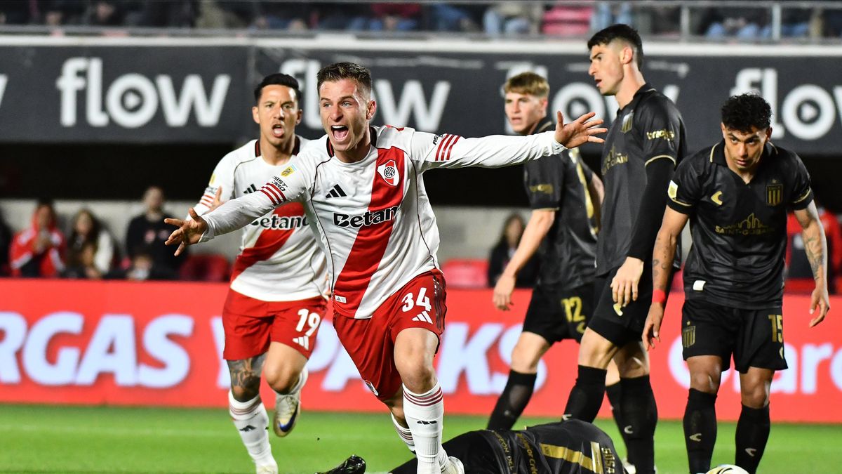 River le ganó 2-1 a Estudiantes en La Plata. (Foto. X @River)