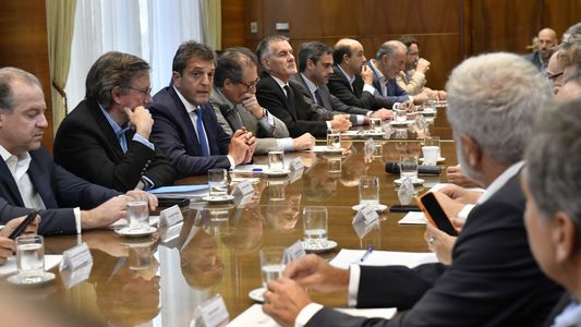 La vuelta del dólar soja: un tipo de cambio de $230 que apunta a lograr u$s 3.000 millones durante diciembre