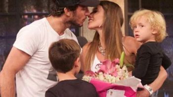 Quién borró el apellido Vicuña de la remera del hijo de Pampita