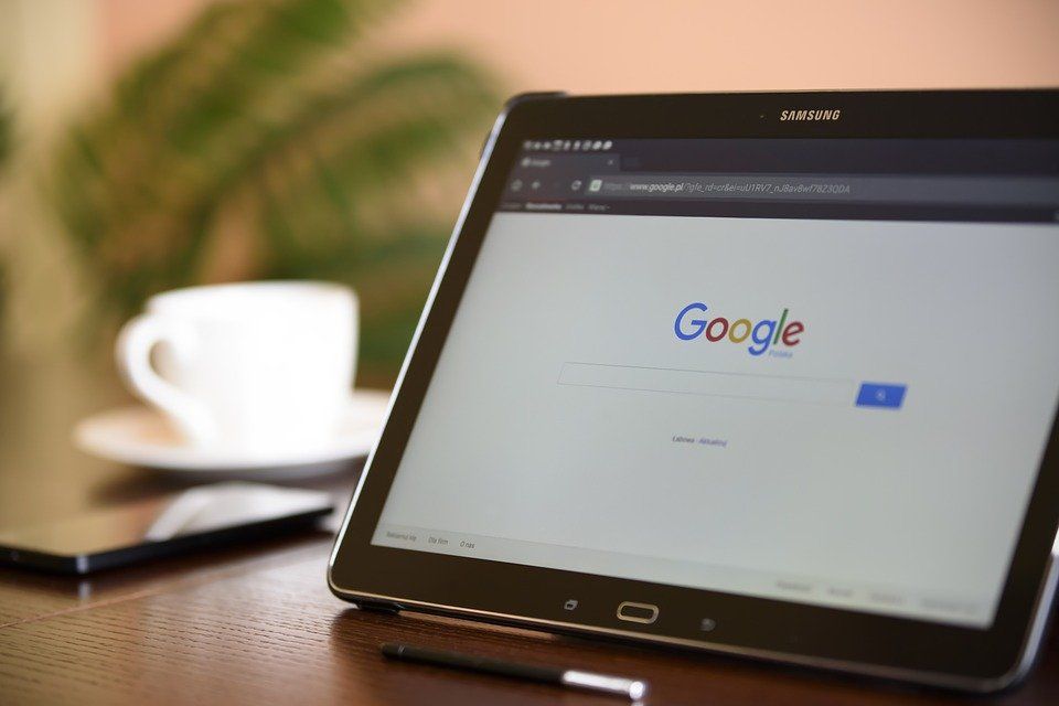 ¿Cómo borrar el historial de Google?