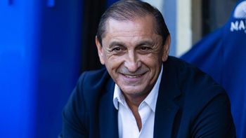 Ramón Díaz, cerca de dirigir a un importante equipo que ¡lucha por no descender!