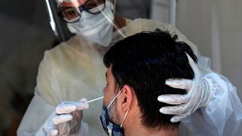 Coronavirus en Argentina: los casos aumentaron un 120% en el último mes