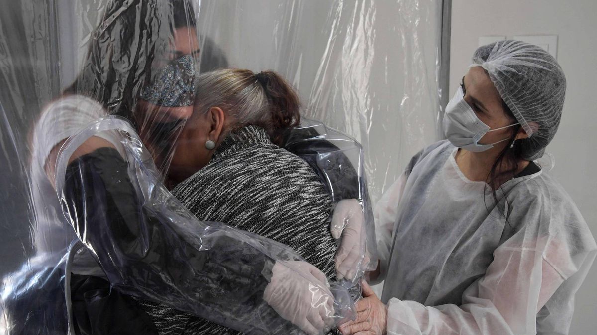 La OMS planteó tres posibles escenarios para el futuro luego de la pandemia de Coronavirus