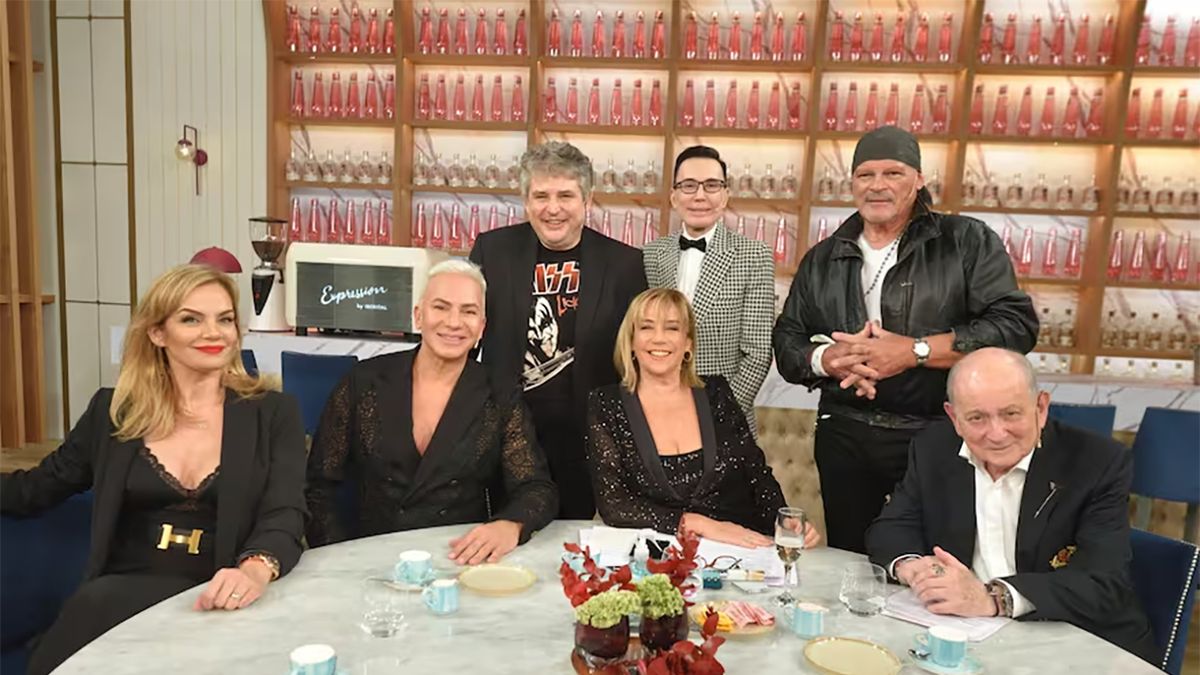 polemica en el bar.jpg