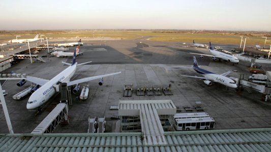 La advertencia de un gremio de pilotos: “No garantizamos volar en Semana Santa”
