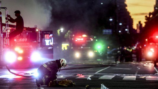 Alberto lamentó la muerte de los bomberos: En este día, más que nunca, honraron su labor