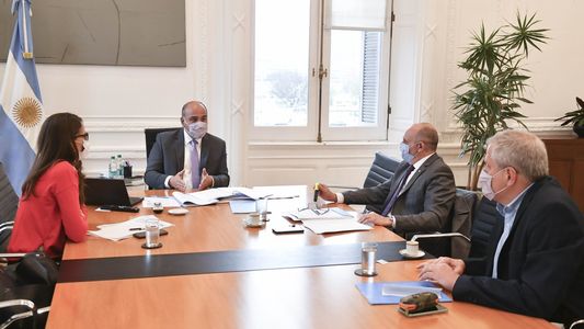 La intimidad del encuentro entre Juan Manzur y la ministra de Mujeres: Volvería a denunciarlo