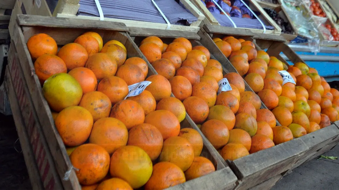 El error que muchos cometen al tomar jugo de naranja todos los días