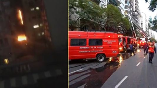 Incendio en un edificio de Recoleta: explosión, llamas y evacuados