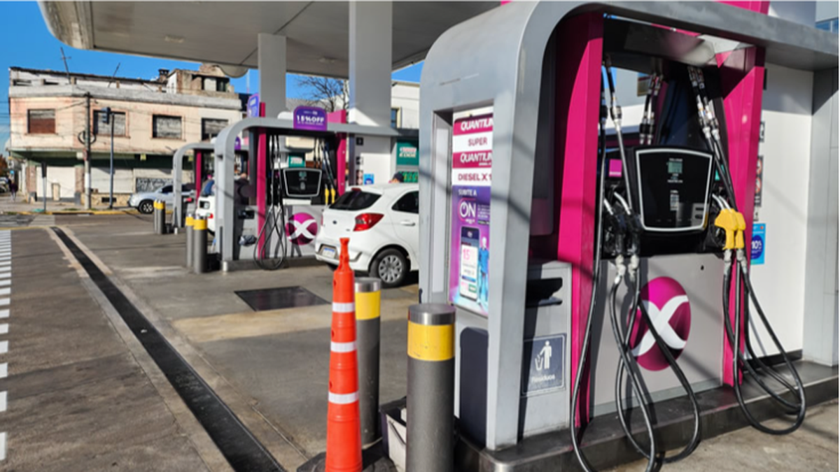 Aumenta la nafta en abril: cómo ahorrar hasta 50% cargando los fines de semana (Foto: archivo).