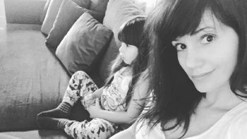 Margarita, la hija de Adrián Suar y Griselda Siciliani, una pequeña artista