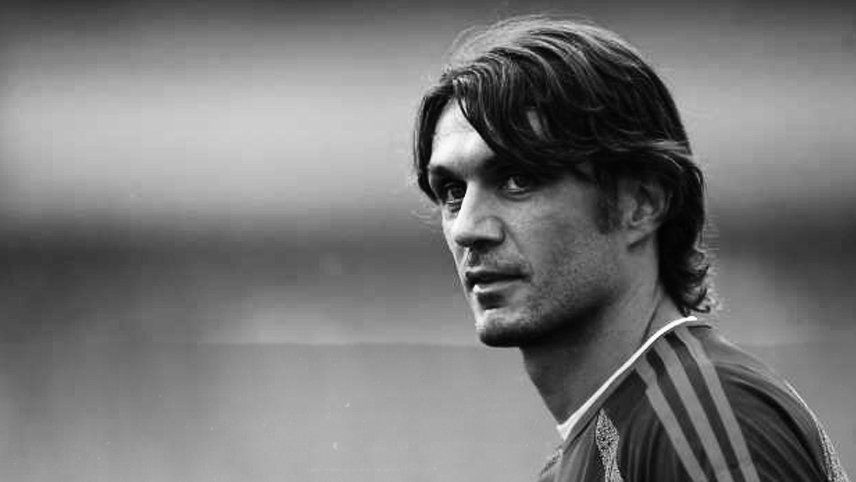 El histórico futbolista italiano Paolo Maldini y su hijo Daniel confirmaron tener coronavirus