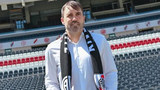 Coudet debuta como DT de River: cómo le fue al Chacho en sus primeros partidos como entrenador