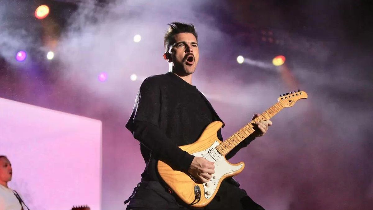 Juanes cover Metallica