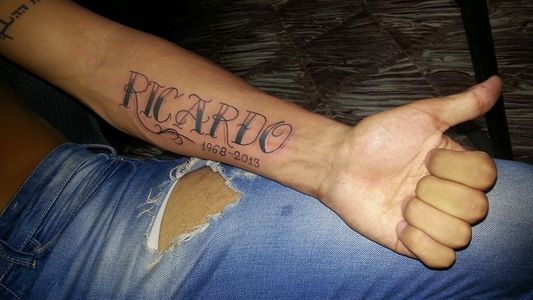 Lazos de amor | Rodrigo Díaz se tatuó el nombre de Fort
