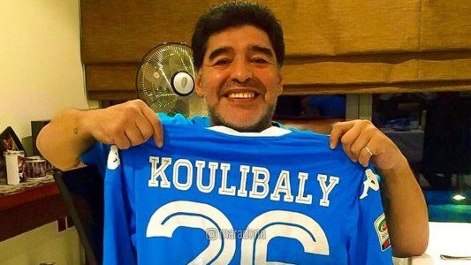 Maradona se solidarizó con Koulibaly por los cantos racistas sufridos ante Inter
