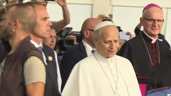 El papa León XIV fue dado de alta tras ser operado de un cáncer de pulmón: cómo seguirá su recuperación