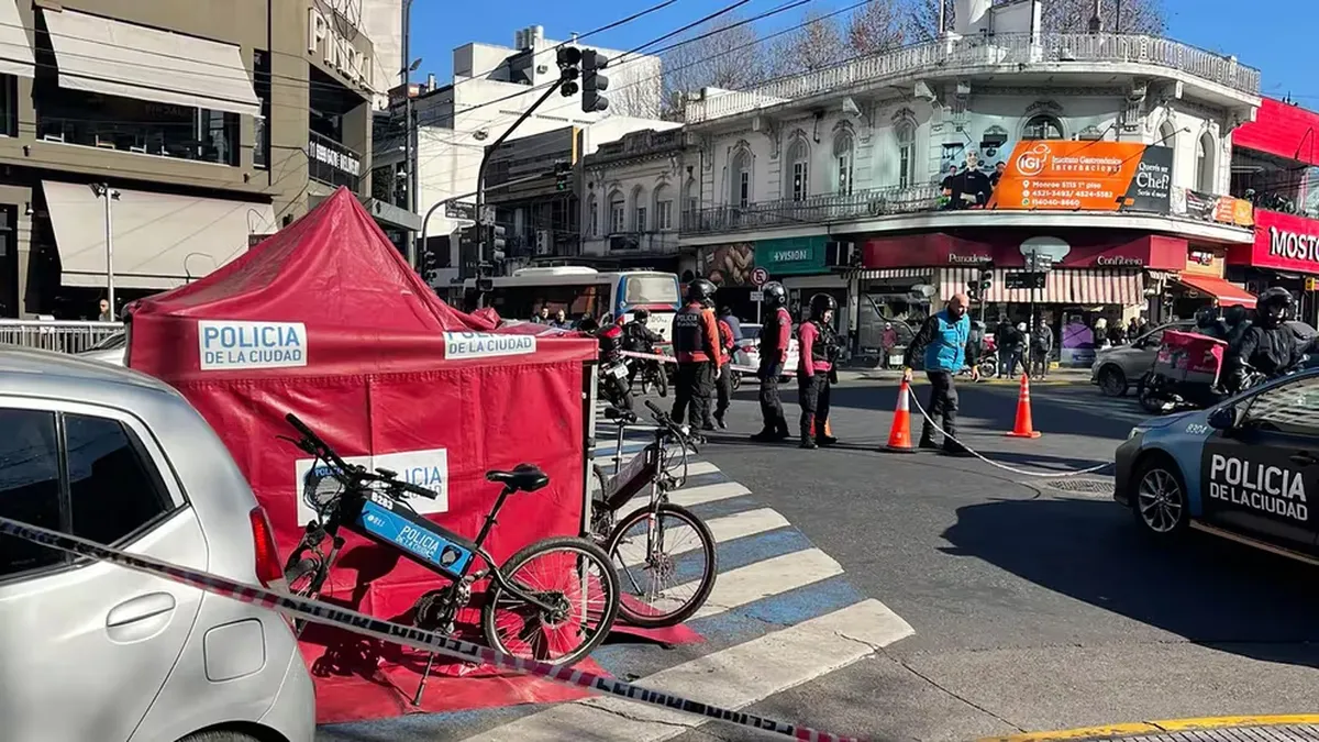 La otra víctima falta de hace dos días en Villa Urquiza al ser atropellado por un auto. (Foto: Infobae) La otra víctima falta de hace dos días en Villa Urquiza al ser atropellado por un auto. (Foto: Infobae)