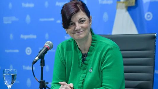 Impuesto a las Ganancias: Kelly Olmos anticipó que Sergio Massa hará mañana un anuncio