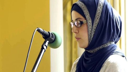 Fue violada en Qatar, la Justicia la consideró infiel y la condenó