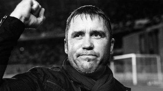 Inter de Porto Alegre pide a Racing postergar el pago de la segunda cuota de la rescisión de Coudet