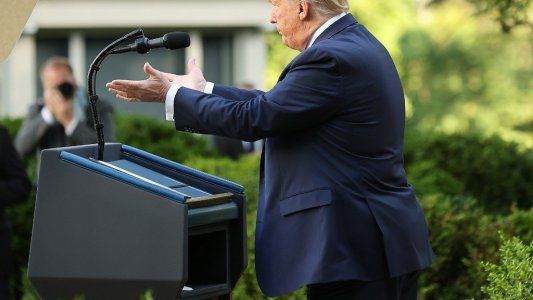 Trump promete desplegar al ejército en caso de que sigan las protestas en las calles