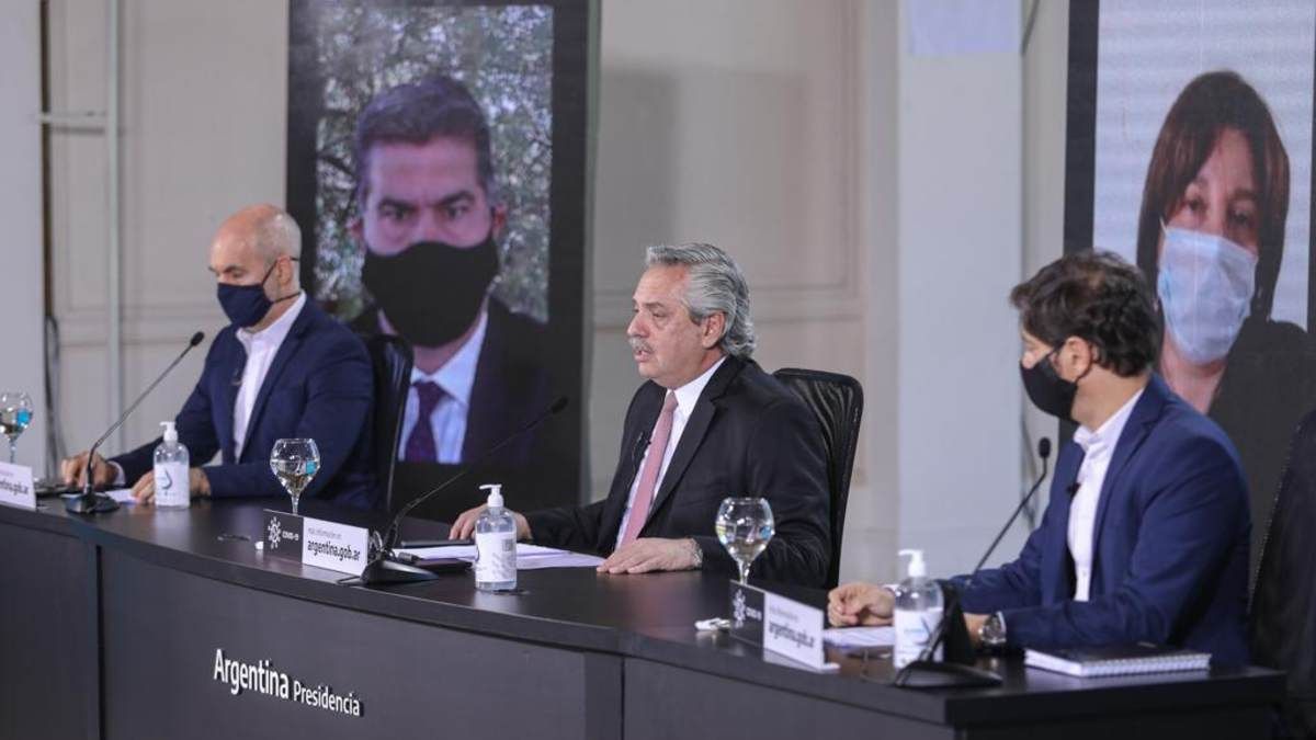 Alberto, a dos puntas con la oposición: negocia con Larreta la cuarentena pero tensa la cuerda por la reforma judicial