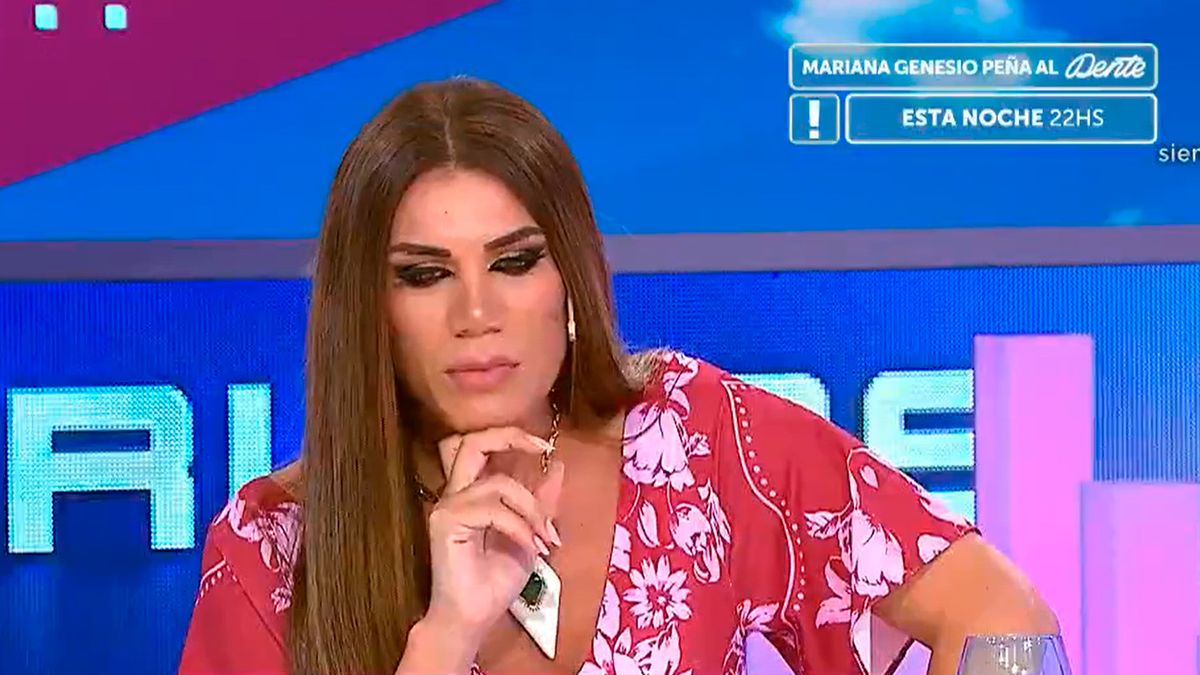 flor de la v intrusos.jpg