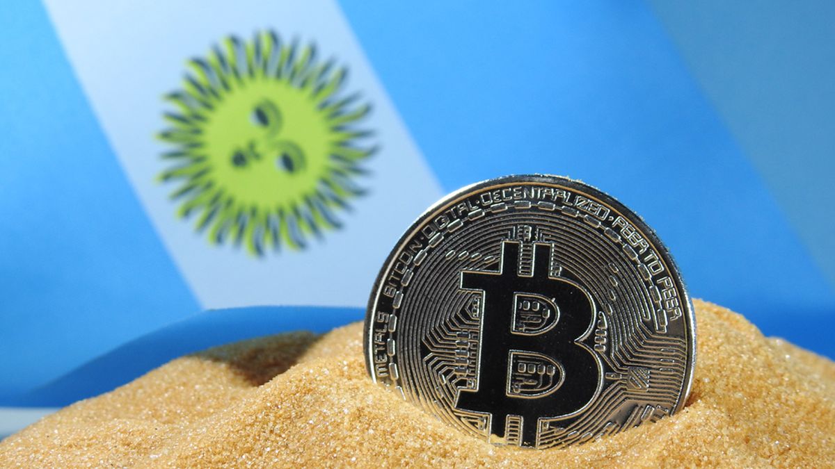 Criptomonedas: un aspecto central para el ecosistema cripto pasa por las normas y regulaciones que necesitan para mejorar su competencia y transparencia frente a los usuarios e inversores. (Foto Ewan Kennedy en Unsplash)