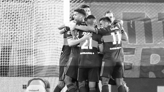 Boca sufrió mucho para eliminar a Inter por penales, pero está en los cuartos de la Libertadores y jugará ante Racing