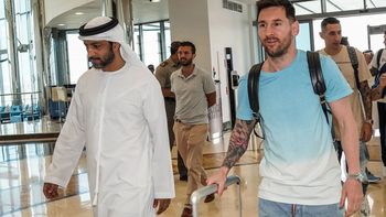 Video | Messi llegó a Abu Dhabi para sumarse a la Selección Argentina