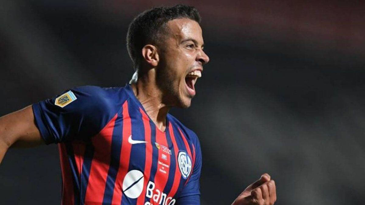 Franco Di Santo no llegó a un acuerdo económico con Boca.