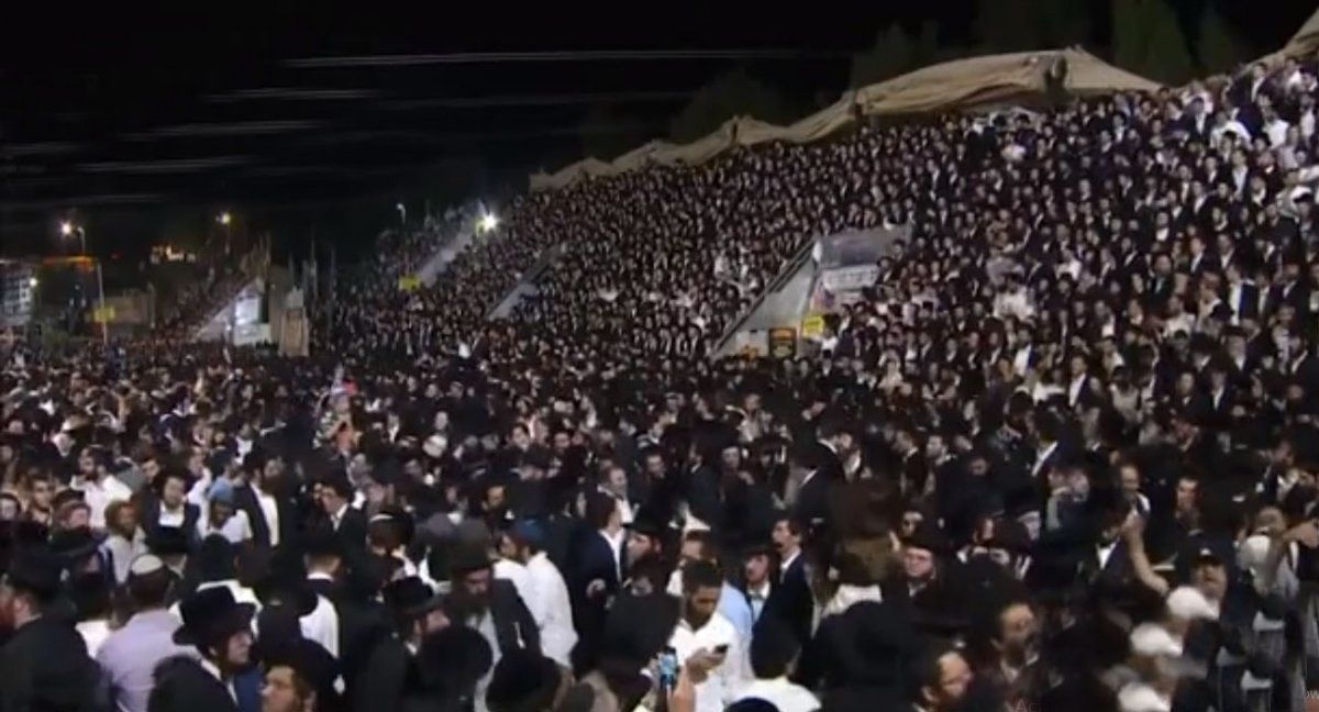 Una avalancha en un acto religioso en Israel causó una tragedia (Foto: AP).
