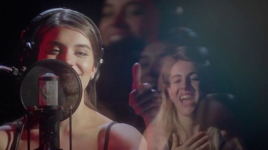 Laura Esquivel y Eva de Dominici cantaron a dúo un tema de Axel y Abel Pintos