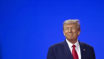 Donald Trump se presentará el martes ante la Justicia, pero sus abogados aseguran que no será esposado