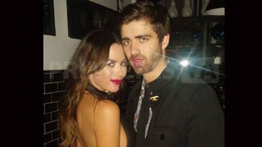 Karina Jelinek se enojó por los rumores de romance y salió a aclarar por Twitter