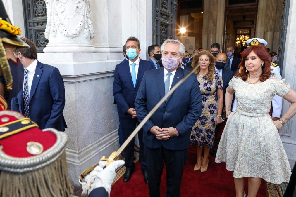 Se profundiza la disputa entre albertismo y kirchenrismo