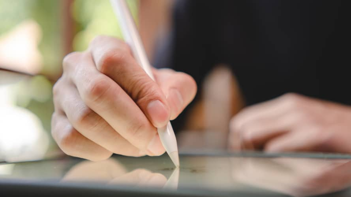 PARA LA GRAFOLOG&Iacute;A: Qu&eacute; significa firmar con el nombre completo
