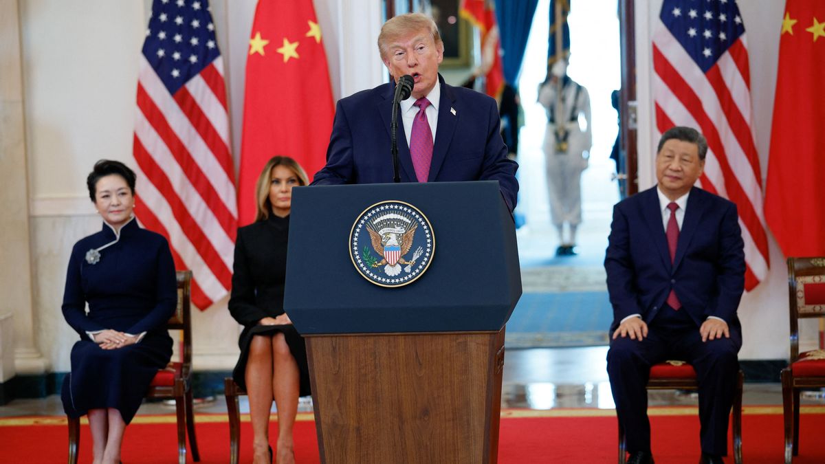 Donald Trump y su elogio permanente por la buena relación personal que tiene con Xi Jinping. (Foto: Reuters)