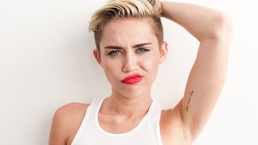 Las 17 celebridades que prometieron irse de los Estados Unidos si ganaba Trump