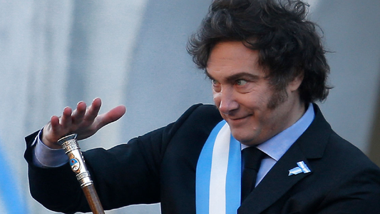 Milei aprovecha la vigilia del 9 de julio para intentar reconstruir la relación con los gobernadores