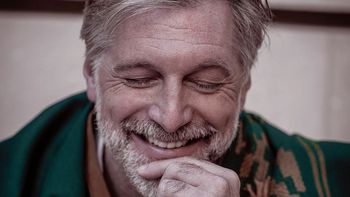 Horacio Cabak tuiteó sobre Afganistán y le saltaron a la yugular