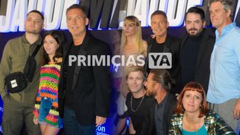 Adrián Suar presentó Jaque Mate: las fotos con sus hijos y muchos amigos famosos