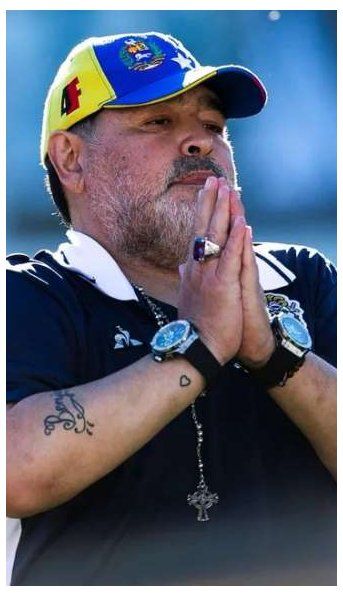 El descontrolado festejo de Maradona por el triunfo de Gimnasia