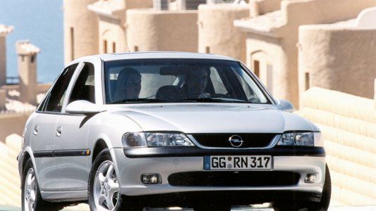 El Vectra, un precursor de la seguridad hace 25 años