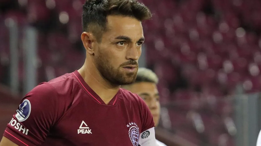 El momento en que Lautaro Acosta fue expulsado de su casa tras la denuncia por violencia de género