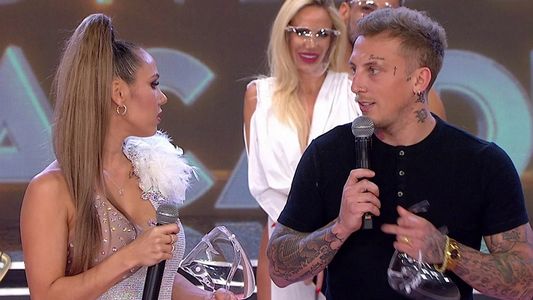 El Polaco fue visto en un boliche con amigos mientras Barby Silenzi estaba en ShowMatch