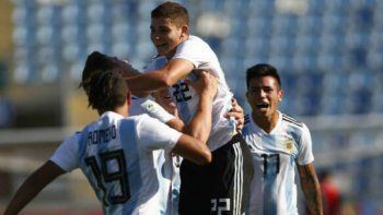 Un gol de Álvarez le dio la victoria a una Argentina que sueña con ir al Mundial