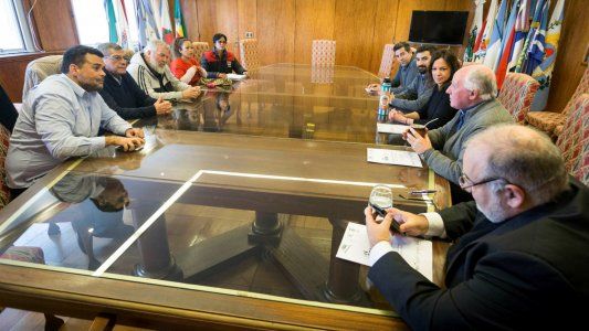 El diálogo entre los piqueteros y el Gobierno se tensa, pero no se corta (por ahora)