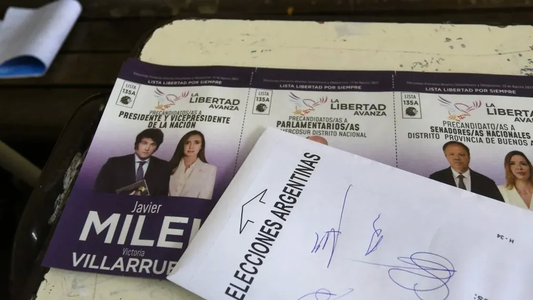 La Justicia Electoral advirtió que la Libertad Avanza presentó boletas insuficientes